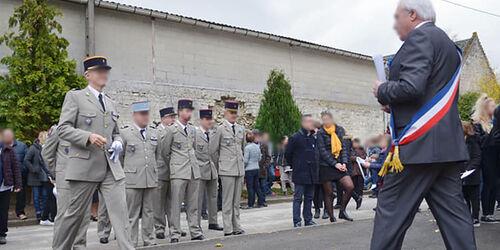 Cérémonie au monument de Gizy