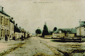 1909 - Café de la Gaieté- Place du village - Gizy